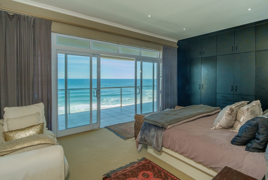 5 Bedroom Property for Sale in Misty Cliffs Western Cape